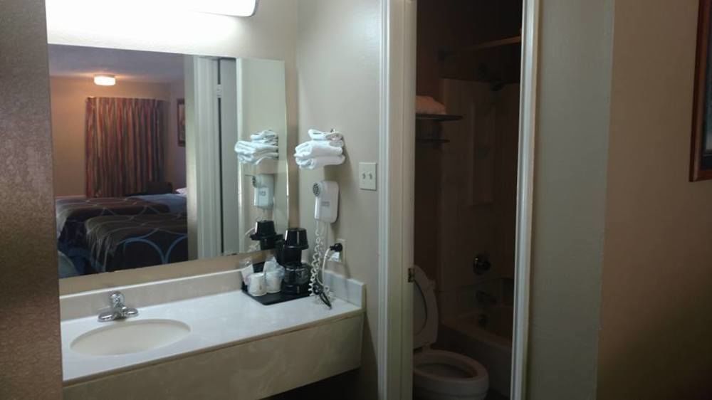 Super 8 By Wyndham Bossier City/Shreveport Area Luaran gambar
