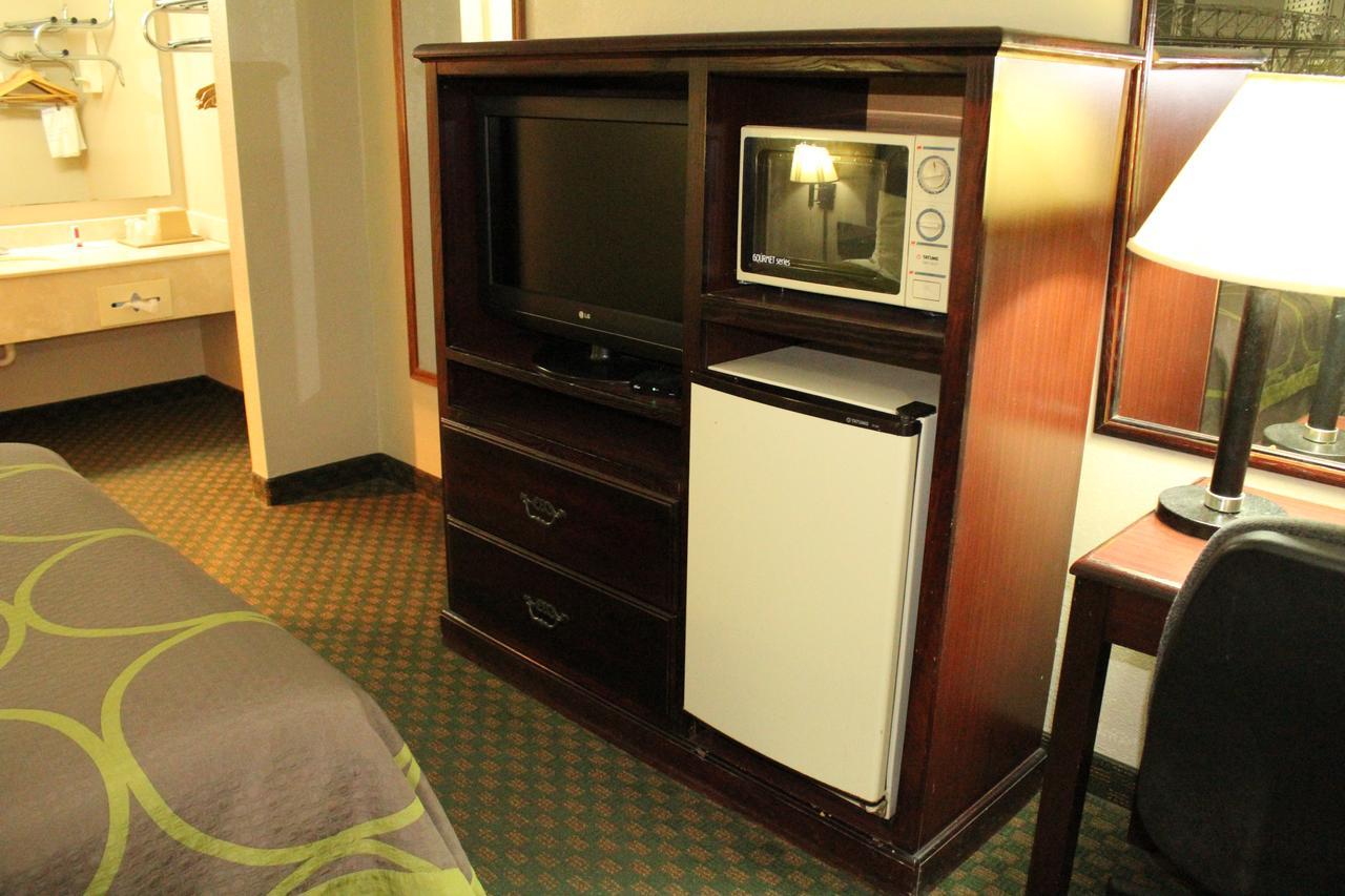 Super 8 By Wyndham Bossier City/Shreveport Area Luaran gambar
